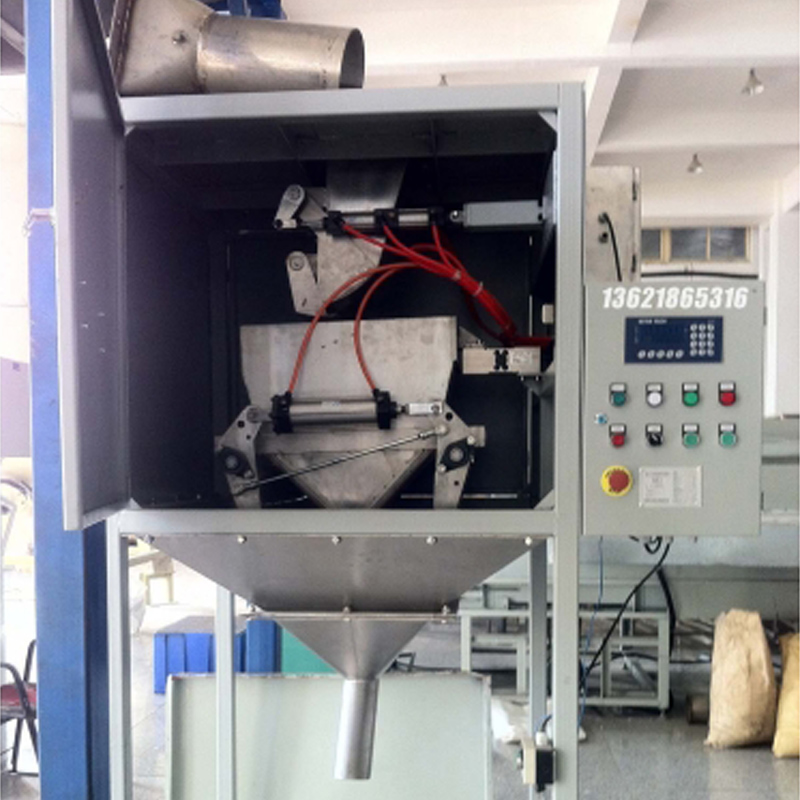 噸袋包裝機(jī),大袋包裝機(jī),噸包機(jī),噸袋包裝秤,噸袋全自動(dòng)包裝機(jī) 噸袋包裝機(jī),大袋包裝機(jī),噸包機(jī),噸袋包裝秤,噸袋全自動(dòng)包裝機(jī)