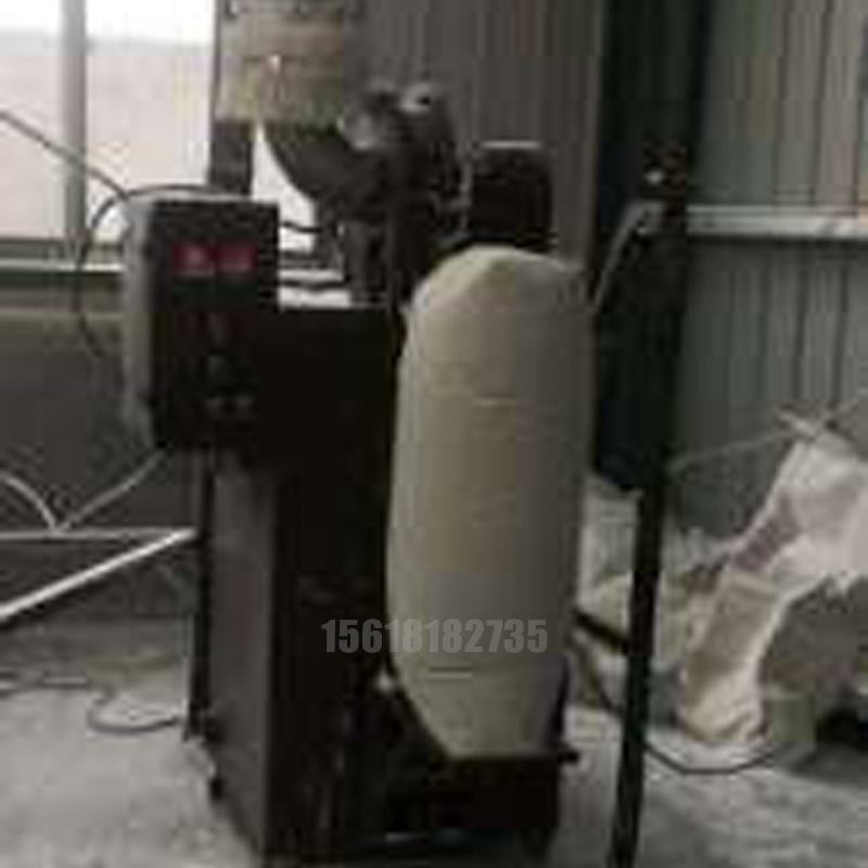 噸袋包裝機(jī),大袋包裝機(jī),噸包機(jī),噸袋包裝秤,噸袋全自動(dòng)包裝機(jī)