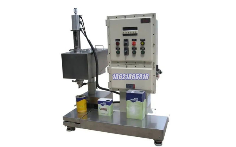 半自動液體灌裝機
